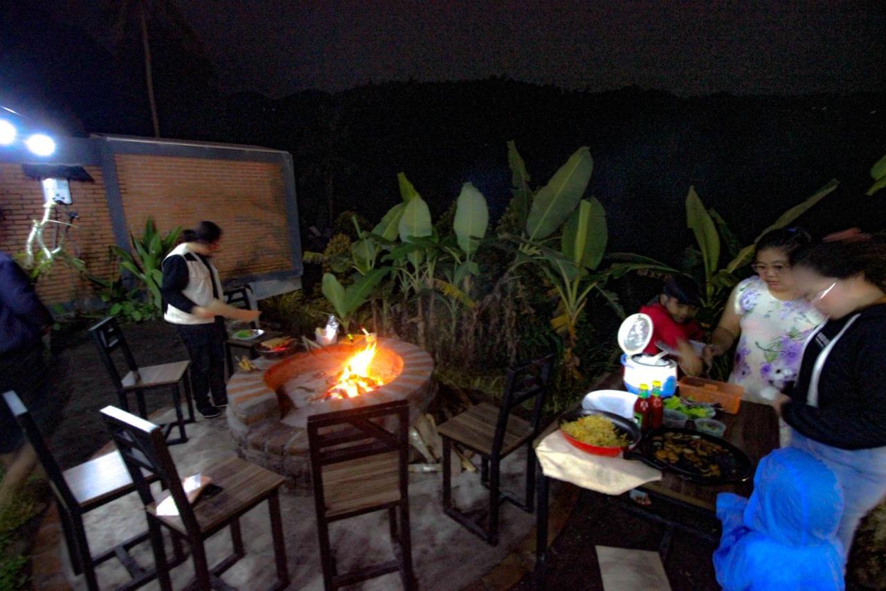 ホテル Moondock Luxury Camp Munduk エクステリア 写真