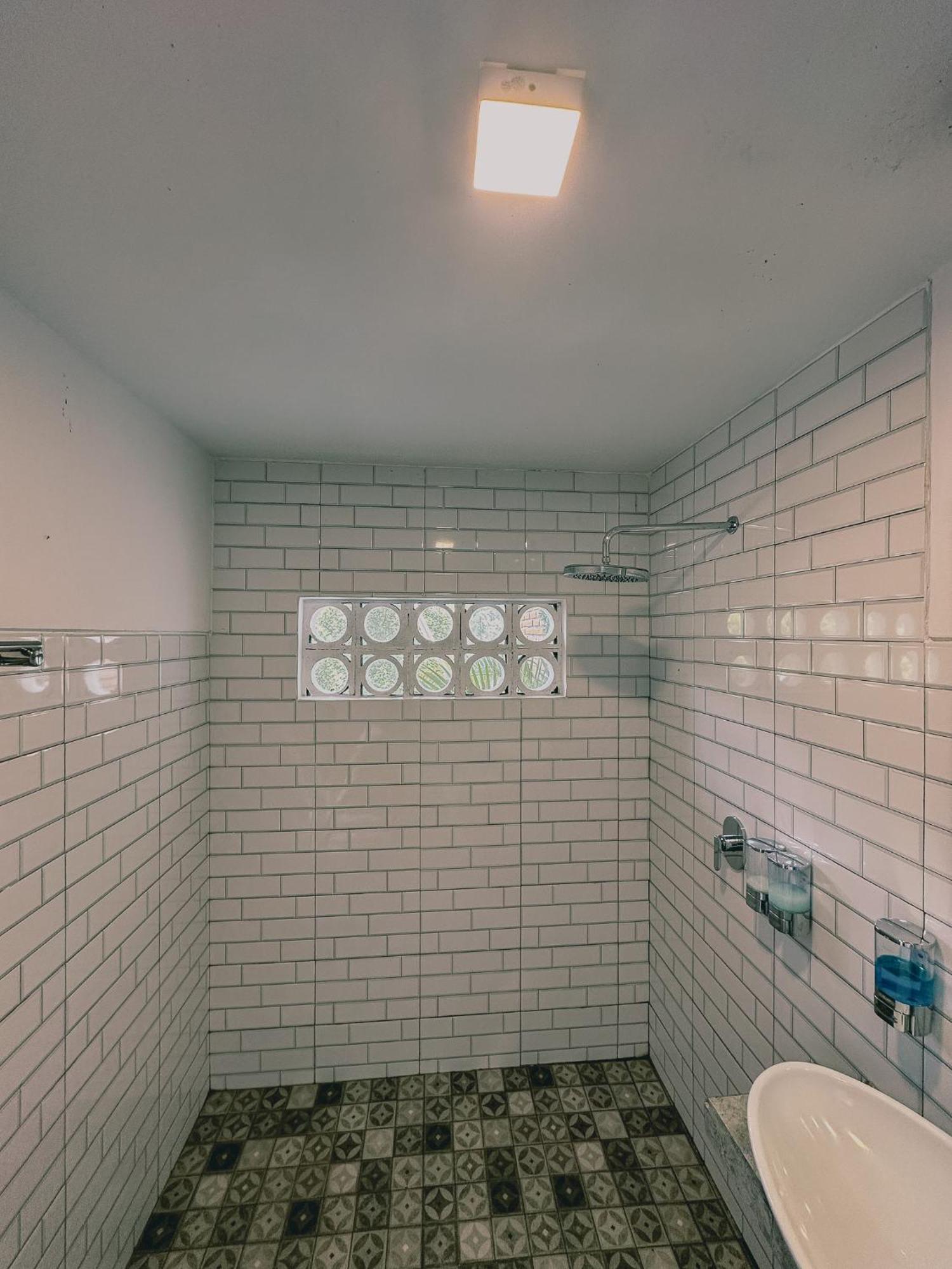 ホテル Moondock Luxury Camp Munduk エクステリア 写真